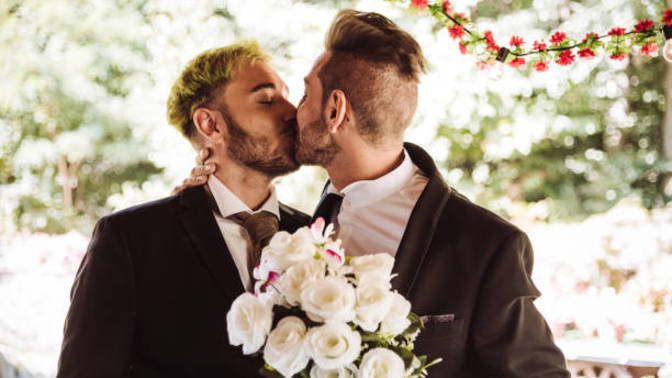 Are gay men the most happy when it comes to relationship?