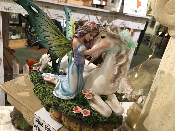 Which of these fairies would YOU simp for?