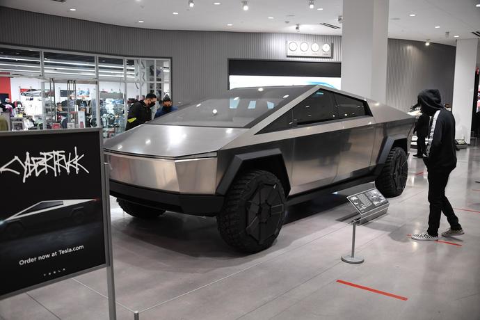 Which of these vehichles of the near future are your favorite?