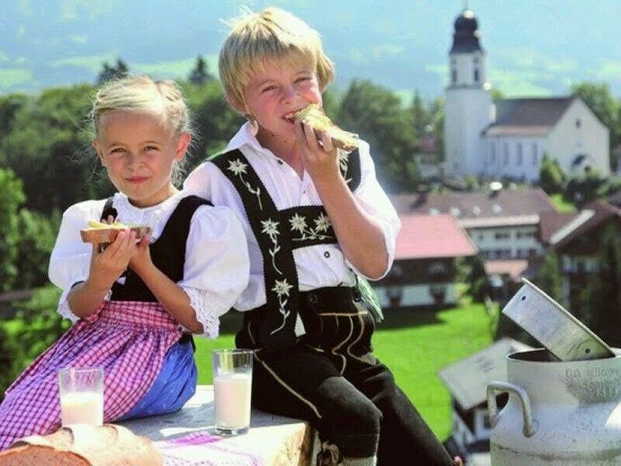 Do you dislike/hate kids? If yes, why?
