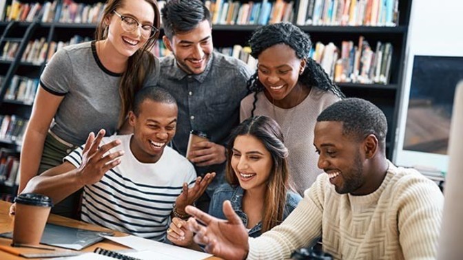 What are jobs collage kids can do while in collage?