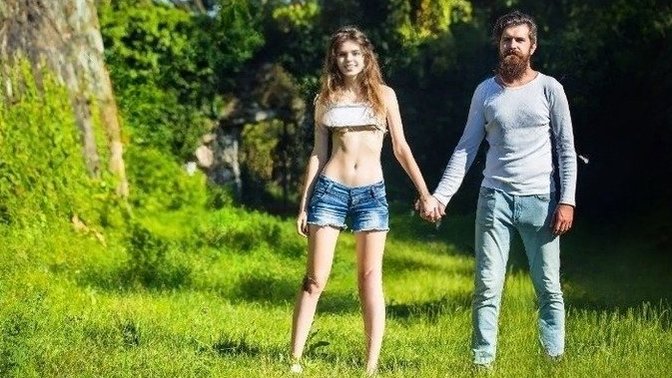What kind of relationship do you think they are in?