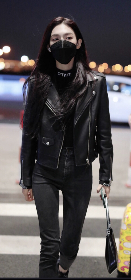 Is it weird that I find it really hot when a girl is wearing a leather jacket?