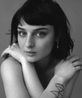 Does anyone love Halsey as much as I do?