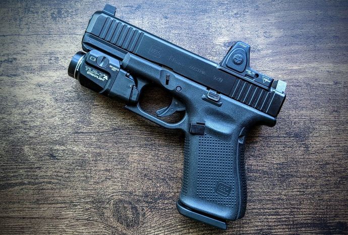 Are self defense weapons like brass knuckles, kitty rings, keychains, stun gun actually helpful for women to stay safe while out?