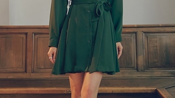 Does anybody know what fabric this is?