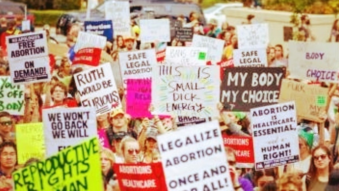 Should Facebook reveal information about women who abort or want to abort?