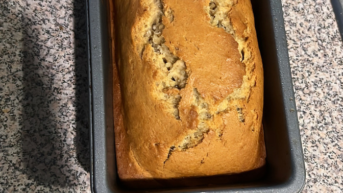 Does this banana bread I made look good?