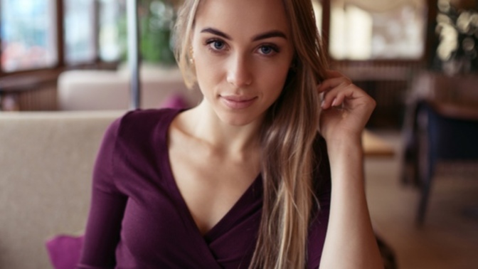 Can you tell when a woman likes you or is attracted to you?