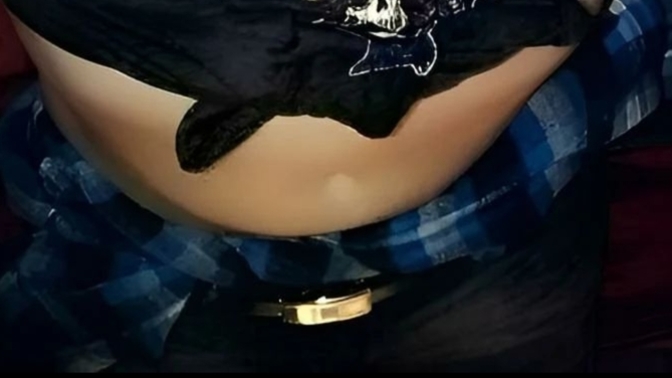 Girls, How's my outfit look?