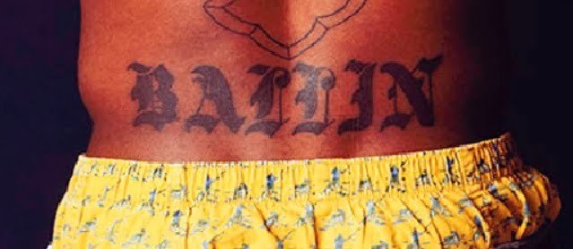 In what font is this tattoo?