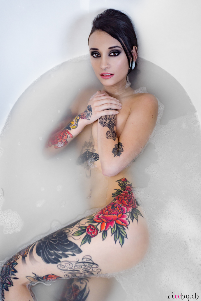If you have tattoos, are they covered or in easily exposed areas?