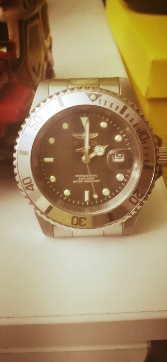 Guys, do you prefer a silver or gold watch?
