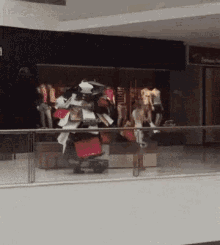Do You Prefer Shopping with your Boyfriend or your Best Friend?