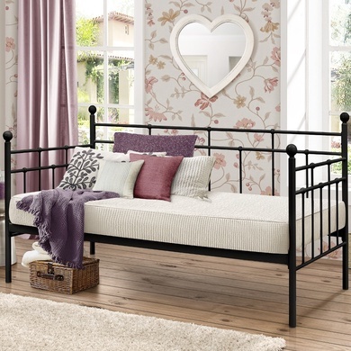 Do you like day beds for a living room?