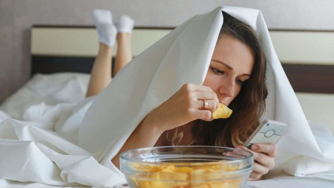 Does being bored make you hungry?