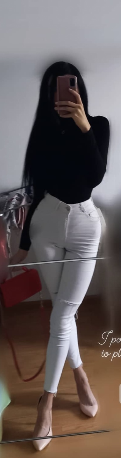 Is this outfit nice?