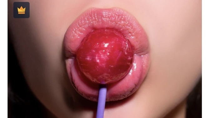 Guys: Do you find it attractive when girls suck on a Lollipop?