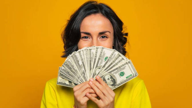What do you think about a girl who doesn’t have a job and her boyfriend sends her money?