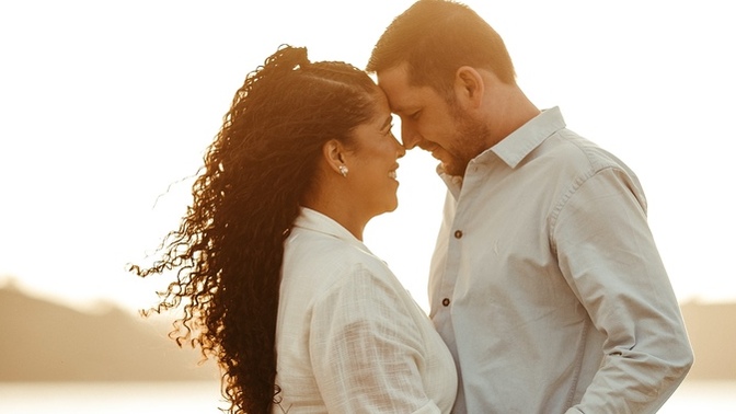 Can a relationship continue to thrive without intimacy?