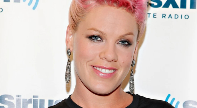 Which Philadelphia female celebrity is the least unattractive?