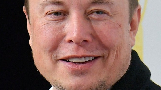 Who’s sexier Elon Musk or Jeff Bezof?