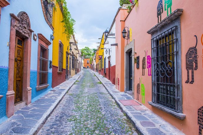 Do you like brightly coloured painted houses?