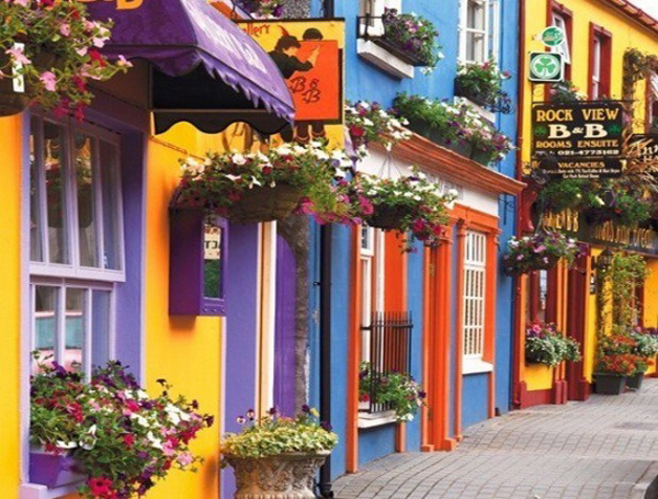 Do you like brightly coloured painted houses?