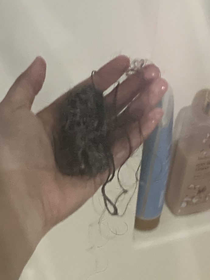 Is this a normal amount of hair to lose after not using a brush for 4 days?