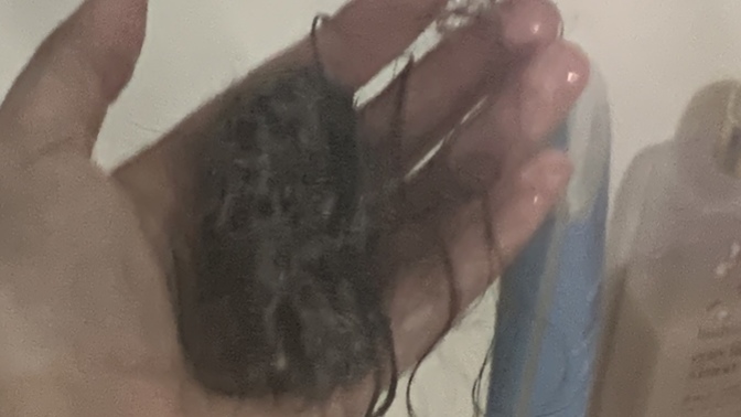 Is this a normal amount of hair to lose after not using a brush for 4 days?
