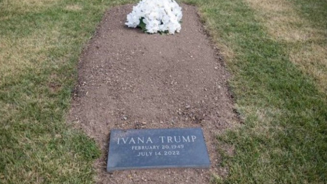 Where Will Donald Trump Bury Melania When She Dies?