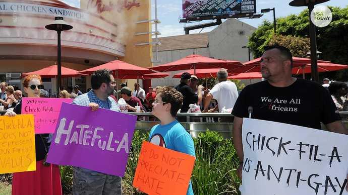 Which type of political chumps are worse?