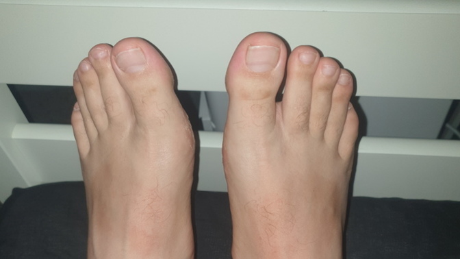 Can I wear sandals?