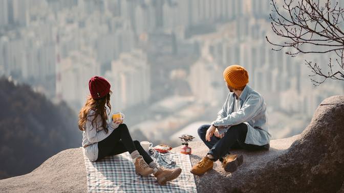 How did you meet your current boyfriend/girlfriend?