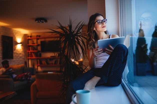 Would you prefer to have roommates or live alone?