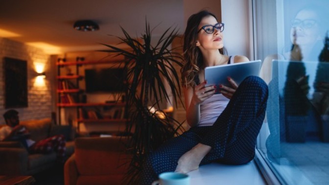 Would you prefer to have roommates or live alone?