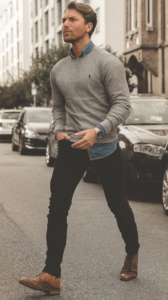 How do you like for a guy to dress?
