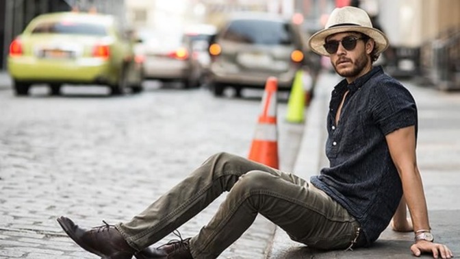 How do you like for a guy to dress?