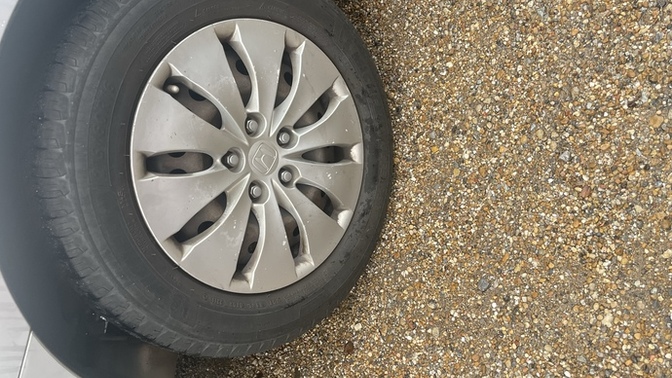 Where can I find cheap hubcaps?