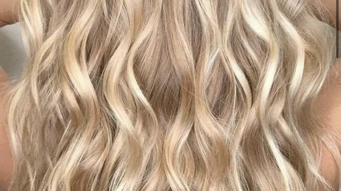 Do guys like this blonde hair colour?