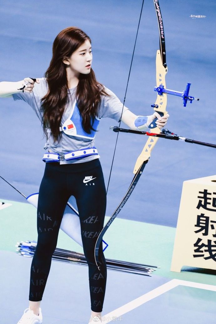 Would you let the most beautiful archer in China shoot an arrow into your heart?