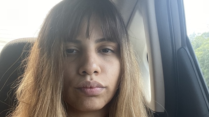 Do most men date based on a females look?