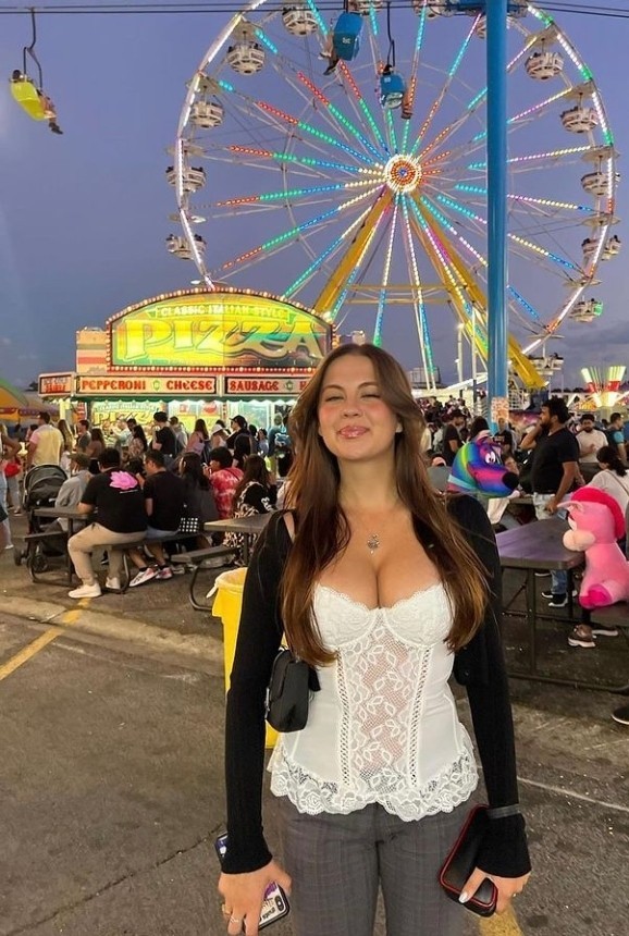 Do you like going to public events?
