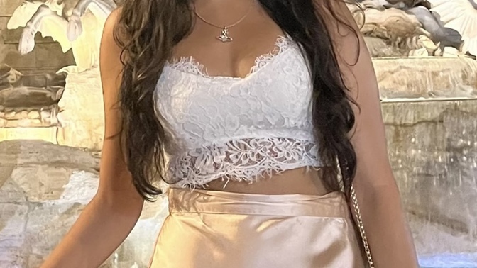 Do you think it’s controlling that I don’t prefer girls that wear stuff like this?
