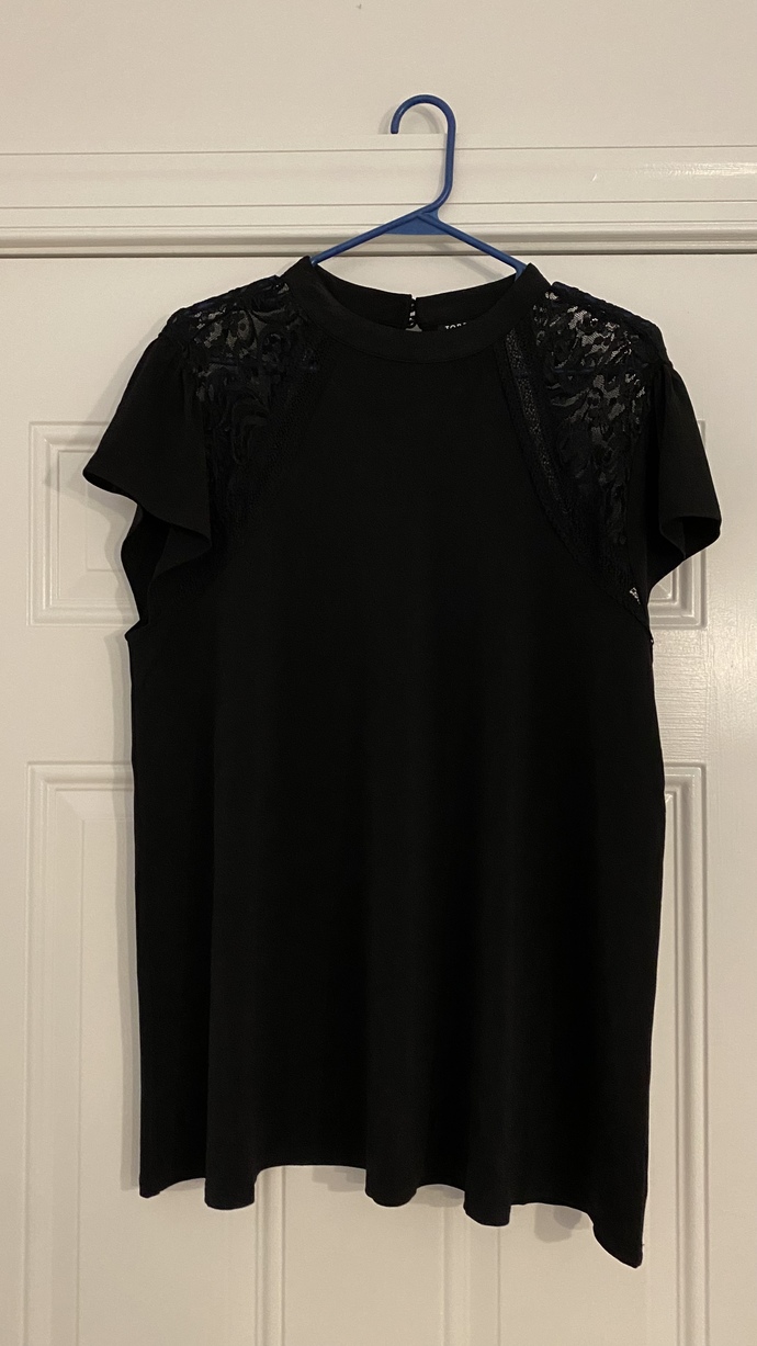 Is this top okay for a casual first date?