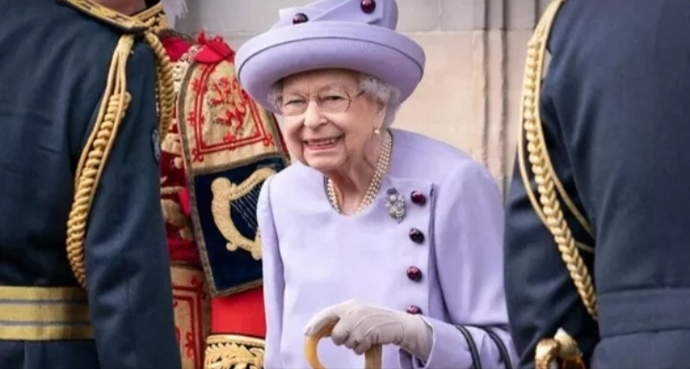 Queen of the United Kingdom II. Elizabeth died at the age of 96, what do you think?