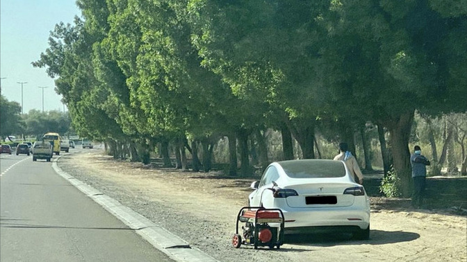 Should all electric cars come with a generator?