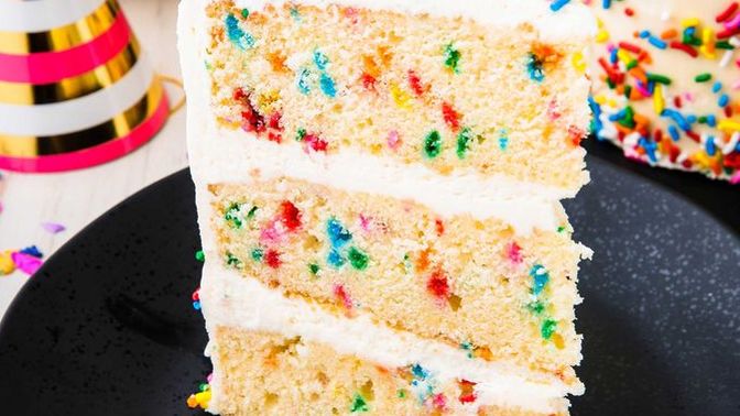 Poll- Do you eat dessert snacks at night? Why I’m getting cravings at night?