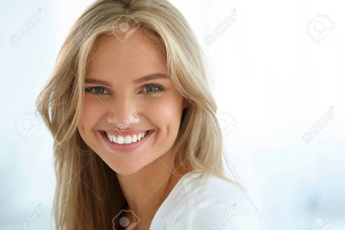 What kind of smile do you like most on the opposite gender?