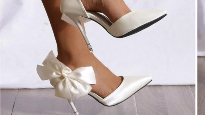 Which heels for my Marie Antoinette costume?